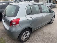 gebraucht Toyota Yaris Life 1 Hand !!Klimaautomatik