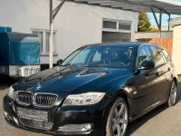 Gebraucht BMW 330 272 PS (200 kW) 2009 Schwarz Kombi