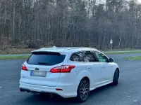 Używany Ford Focus 163 KM (119 kW) 2014 Biały Kombi