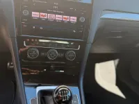 Gebraucht VW Golf VII 110 PS (80 kW) 2018 Blau Limousine