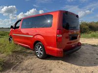 Gebraucht Toyota Proace Executive 177 PS (130 kW) 2017 Orange Van / Kleinbus