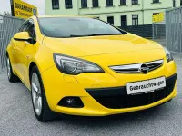 Gebraucht Opel Astra Innovation 140 PS (102 kW) 2012 Sunny yellow (uni) Coupé