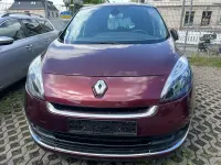 Gebraucht Renault Grand Scénic III Dynamique 131 PS (96 kW) 2013 Rot Van / Kleinbus