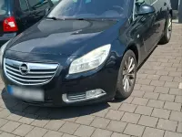 Gebraucht Opel Insignia 131 PS (96 kW) 2012 Schwarz Limousine