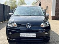 Second-hand VW up! 75 CP (55 kW) 2017 Alb Hatchback