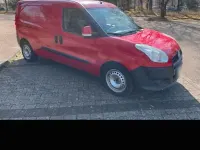 Gebraucht Fiat Doblò 90 PS (66 kW) 2011 Rot Van / Kleinbus