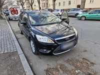 Gebraucht Ford Focus 75 PS (55 kW) 2010 Schwarz Limousine