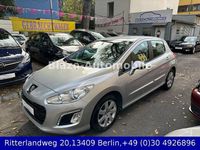 Gebraucht Peugeot 308 Active 120 PS (88 kW) 2011 Silber Limousine