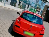 Gebraucht Renault Clio 75 PS (55 kW) 2007 Rot Kleinwagen