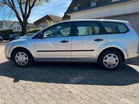 Second-hand Ford Focus 101 CP (74 kW) 2006 Argintiu Break