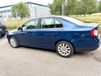 Gebraucht VW Jetta 140 PS (102 kW) 2008 Blau Limousine