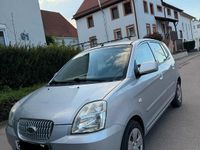 Second-hand Kia Picanto 65 CP (47 kW) 2005 Argintiu Hatchback
