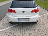 Gebraucht VW Golf VI 80 PS (58 kW) 2010 Weiß Kleinwagen