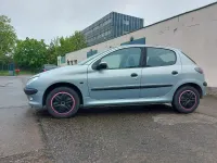 Gebraucht Peugeot 206 75 PS (55 kW) 2000 Silber Kleinwagen