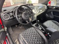 Gebraucht VW Beetle Exclusive 105 PS (77 kW) 2014 Rot Kleinwagen