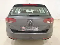 Gebraucht VW Passat Conceptline 150 PS (110 kW) 2022 Mangangrau metallic Kombi