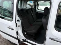 Gebraucht Renault Kangoo Authentique 68 PS (50 kW) 2013 Weiß Van / Kleinbus