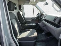 Gebraucht VW Crafter 140 PS (102 kW) 2022 Reflexsilber metallic Van