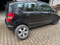 Gebraucht Mercedes A160 95 PS (69 kW) 2011 Schwarz Kleinwagen