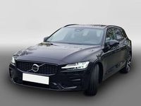 Gebraucht Volvo V60 Plus 197 PS (144 kW) 2025 Schwarz Kombi