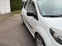 Gebraucht Renault Twingo 75 PS (55 kW) 2013 Weiß Kleinwagen