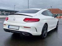 Gebraucht Mercedes C220 AMG 170 PS (125 kW) 2017 Weiß Coupé