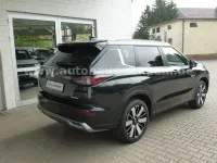 Neu Mitsubishi Outlander P-HEV Edition 306 PS (225 kW) 2026 Schwarz SUV
