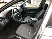Gebraucht BMW 318 143 PS (105 kW) 2003 Silber Kombi