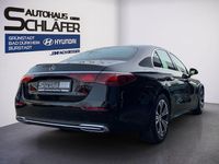 Gebraucht Mercedes E200 Advanced 227 PS (166 kW) 2024 Obsidianschwarz  metalliclack Limousine