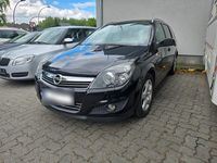 Gebraucht Opel Astra 140 PS (102 kW) 2008 Schwarz Kombi