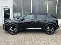 Neu Peugeot 2008 Allure 136 PS (100 kW) 2025 Perla nera schwarz metallic SUV