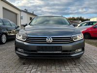 Gebraucht VW Passat Comfortline 190 PS (139 kW) 2016 Grau Kombi