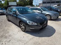 Gebraucht Volvo V60 120 PS (88 kW) 2016 Grau Kombi