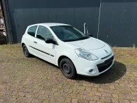 Gebraucht Renault Clio 75 PS (55 kW) 2009 Weiß Kleinwagen