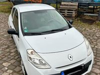 Gebraucht Renault Clio IV 75 PS (55 kW) 2012 Weiß Limousine