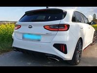 Gebraucht Kia Ceed GT GT 204 PS (150 kW) 2019 Weiß Limousine