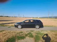 Gebraucht Toyota Avensis 129 PS (94 kW) 2004 Schwarz Limousine