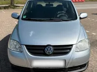 Gebraucht VW Fox 54 PS (39 kW) 2006 Silber Kleinwagen