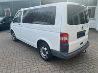 Gebraucht VW Caravelle 84 PS (61 kW) 2010 Weiß Van