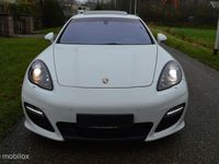 Second-hand Porsche Panamera 250 CP (183 kW) 2012 Alb Berlinǎ
