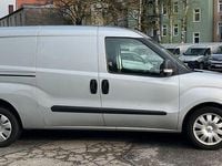 Second-hand Opel Combo 105 CP (77 kW) 2017 Argintiu Monovolum