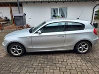 Gebraucht BMW 116 122 PS (89 kW) 2009 Silber Kleinwagen