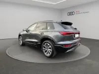 Gebraucht Audi Q6 e-tron Ambiente 185 kW (252 PS) 2025 Daytonagrau perleffekt SUV
