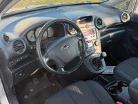 Gebraucht Kia Carens 140 PS (102 kW) 2007 Silber Van / Kleinbus