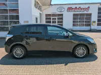 Gebraucht Toyota Verso Edition-S 147 PS (108 kW) 2017 Schwarz Van / Kleinbus