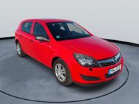 Gebraucht Opel Astra Basis 90 PS (66 kW) 2009 Rot Limousine