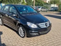 Gebraucht Mercedes B200 Sport 136 PS (100 kW) 2010 Schwarz Van / Kleinbus