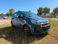 Gebraucht Hyundai i10 67 PS (49 kW) 2018 Blau Kleinwagen
