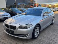 Gebraucht BMW 523 204 PS (150 kW) 2010 Silber Limousine