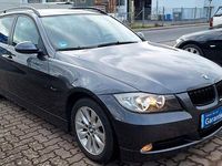 Gebraucht BMW 318 143 PS (105 kW) 2007 Grau Kombi